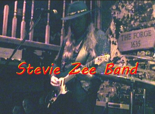 Stevie Zee Band at 12 Bar Club for OnlineTV.com