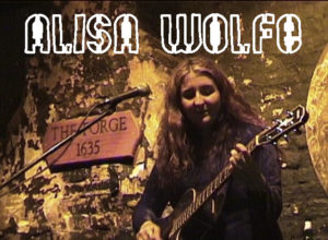 Alisa Wolfe live at 12 Bar Club for OnlineTV by Rick Siegel Dec 6 2000
