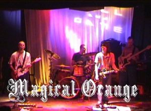 Magical Orange at Bull and Gate for OnlineTV by Rick Siegel July 19 2002